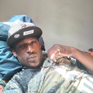 Meet your Posher, Clarence